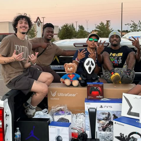 D'Aydrian Harding has really good connection with the friends he has made.